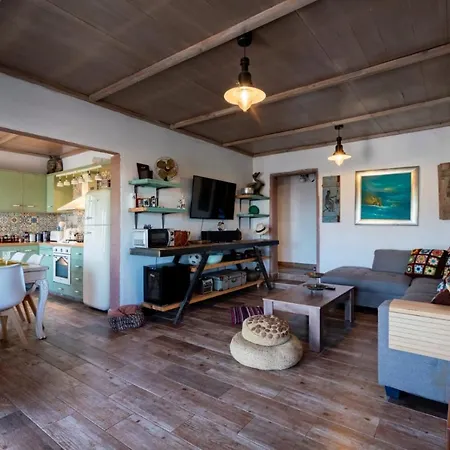 Rozana House بيت للعطل *