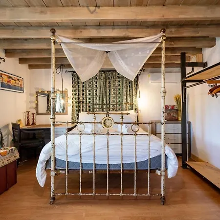 Rozana House Silikou